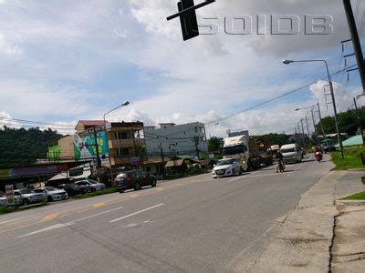 Phuket Thanon Vichit Songkram, 199 .